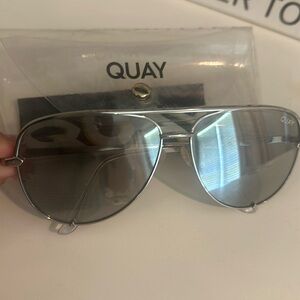 Quay x Desi Aviators- Silver